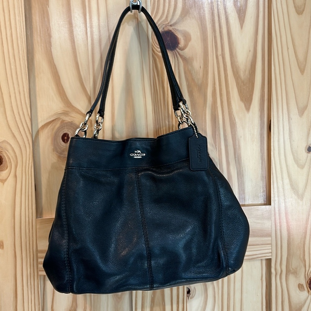 Coach pebble leather lexy shoulder bag